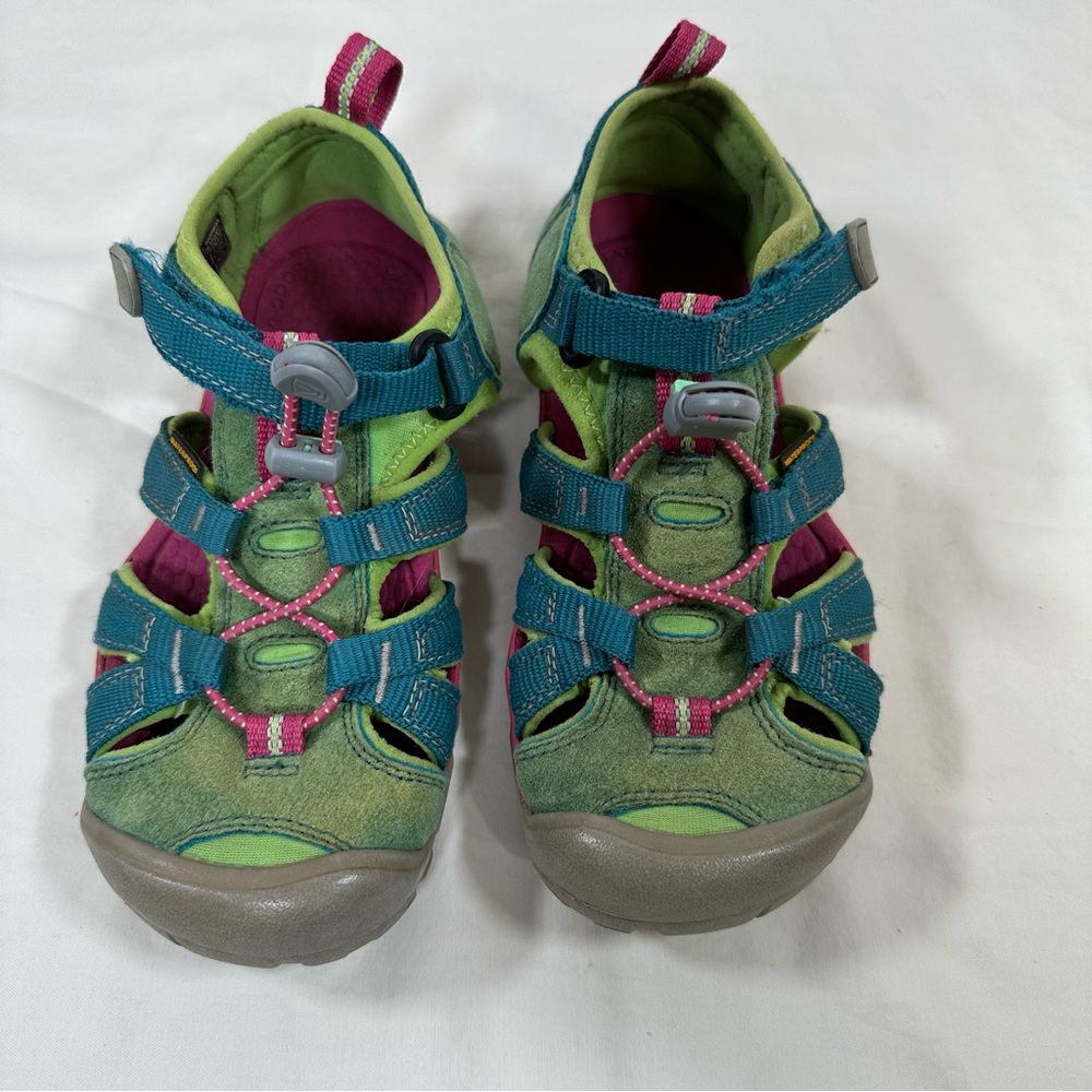 Keen Sandals Sz 1